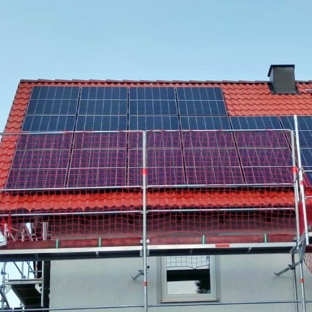 Dachsanierung mit PV Anlage